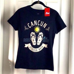 ☀️Pier 27 Cancun flip flops 🩴 T-shirt